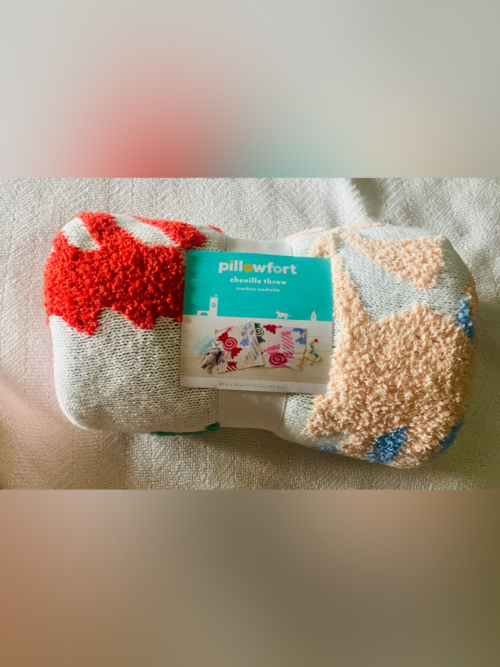 Pillowfort Chenille Throw - with multicolors